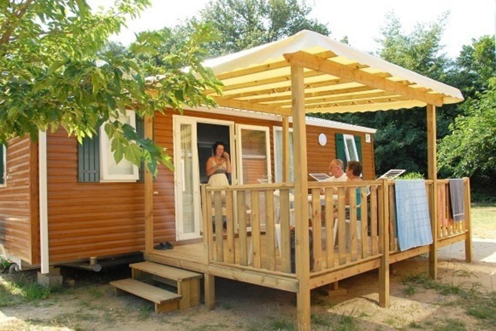 Camping Laroque Des Alberes Laroque-des-Albères Exterior foto