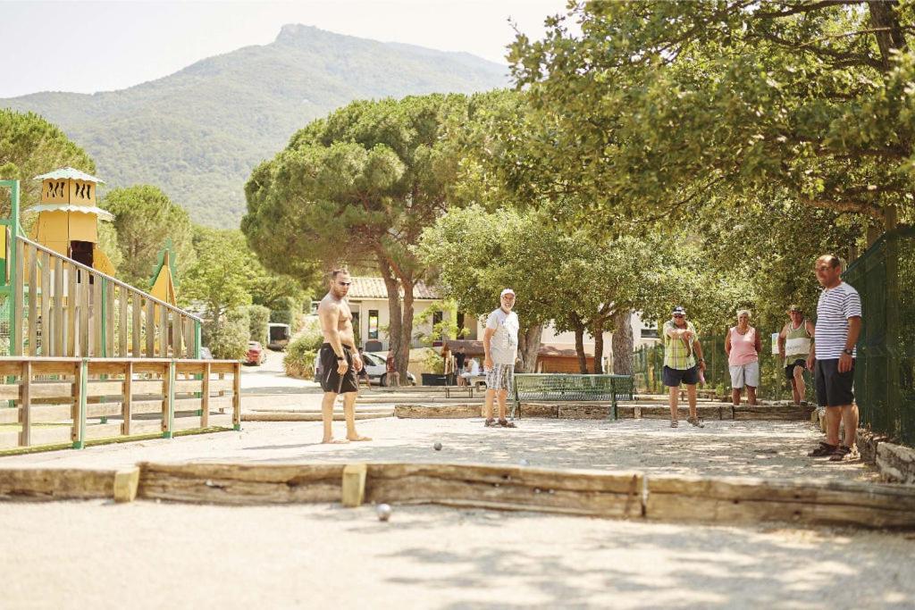 Camping Laroque Des Alberes Laroque-des-Albères Quarto foto